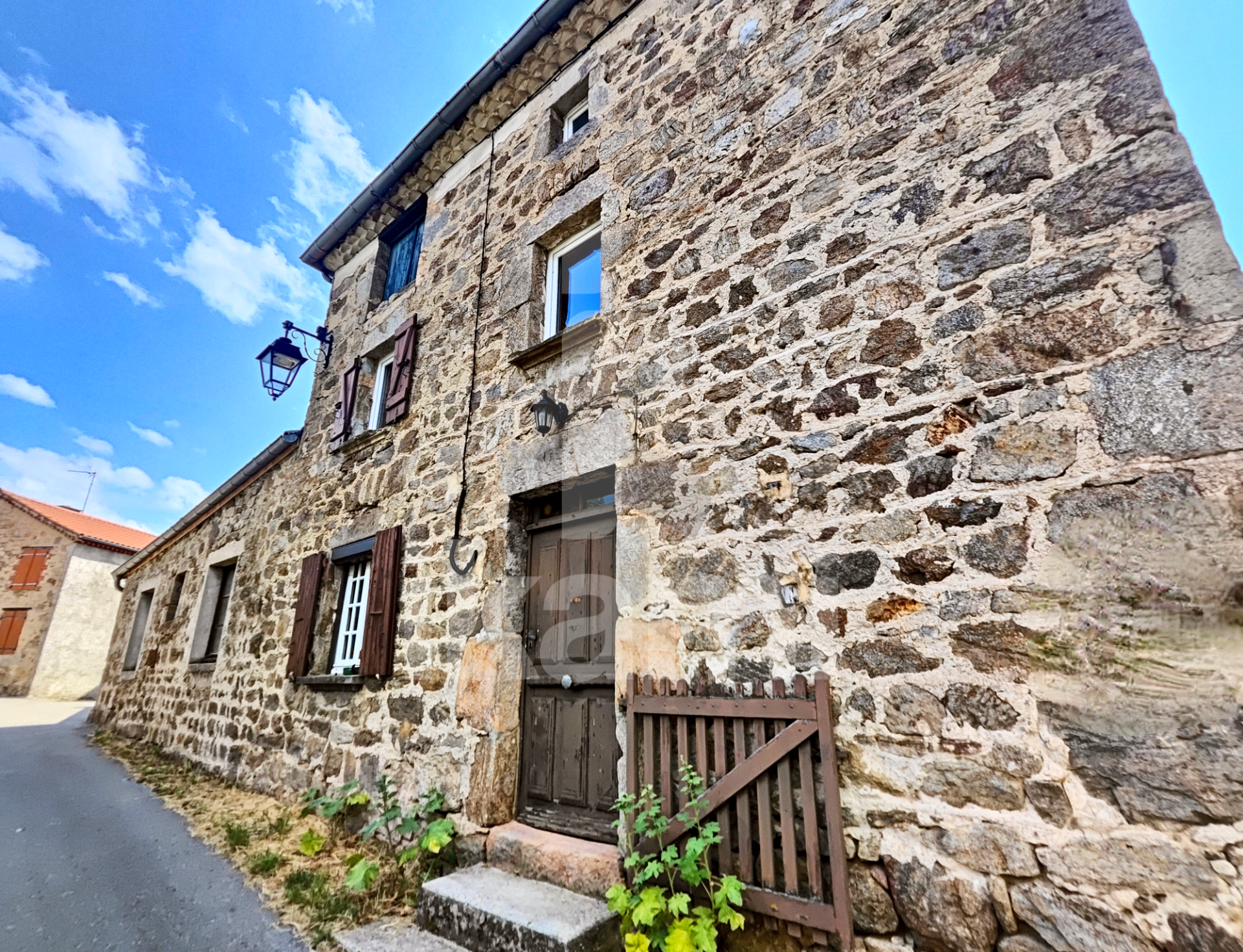 Maison de caractère avec grange