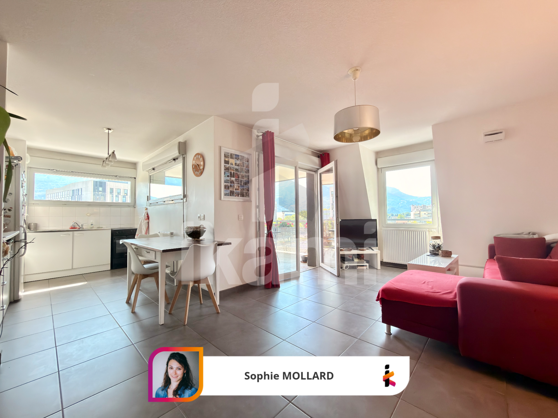 Appartement T3 au dernier étage Terrasse, vue dégagée et g