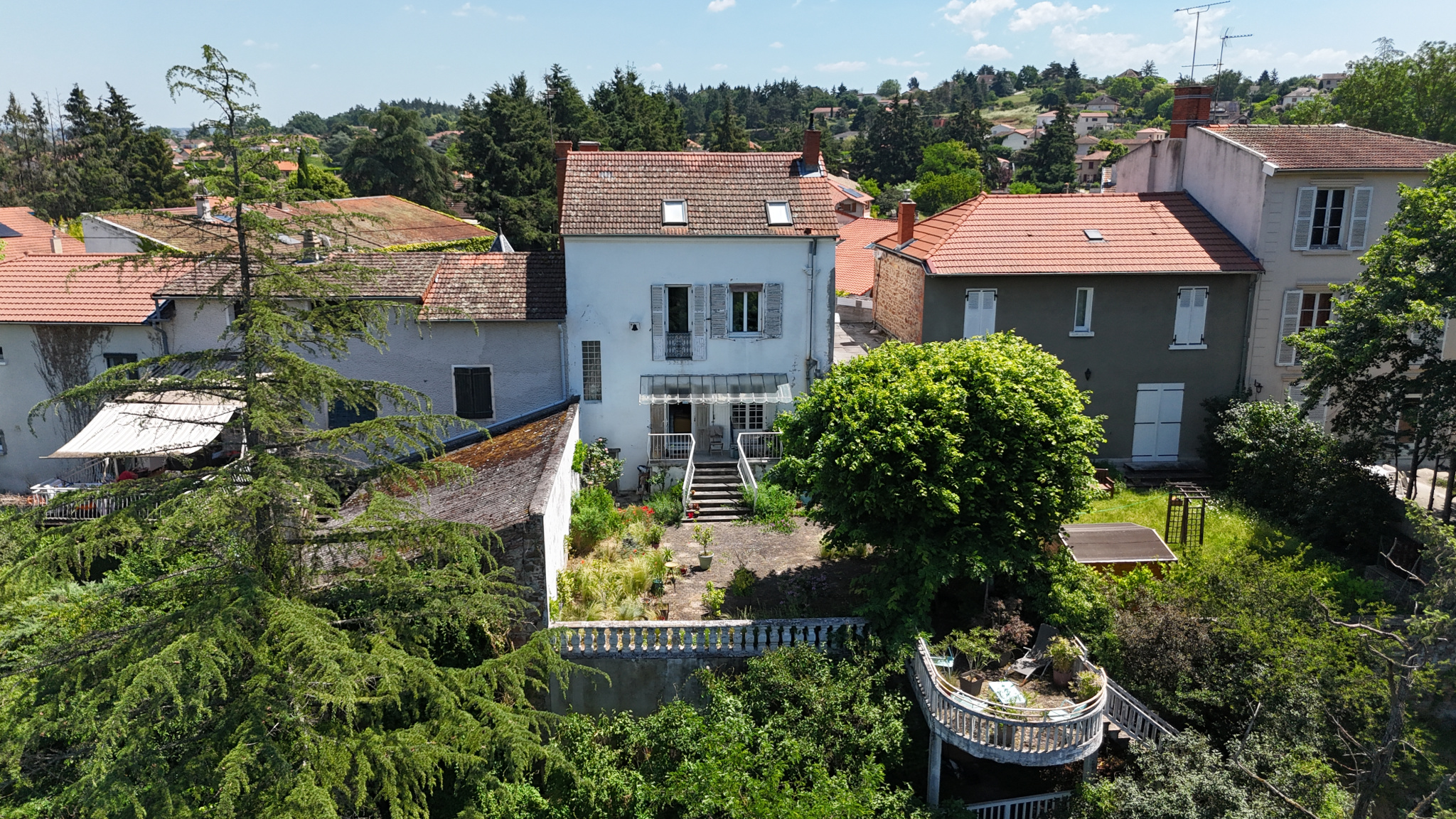 MAISON DE CHARME 1880 AVEC ACCÈS PRIVATIF À LA LOIRE À COMME