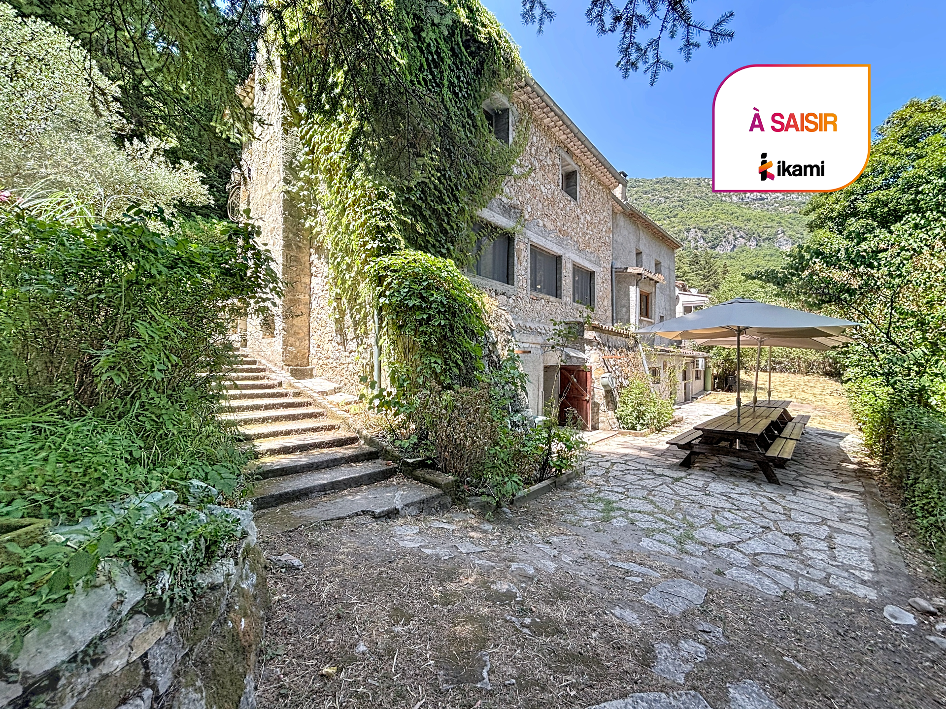 GITE CEVENOL 327 M2 GRANDE CAPACITE EN BORD DE RIVIERE