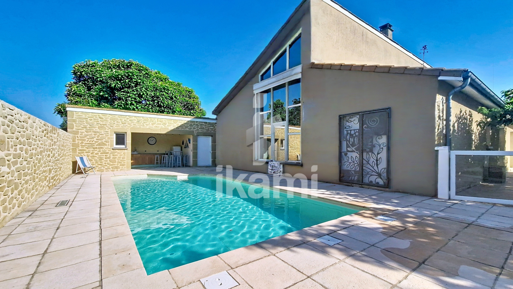 Beausemblant : villa d'exception 196 m2 piscine sur terrain