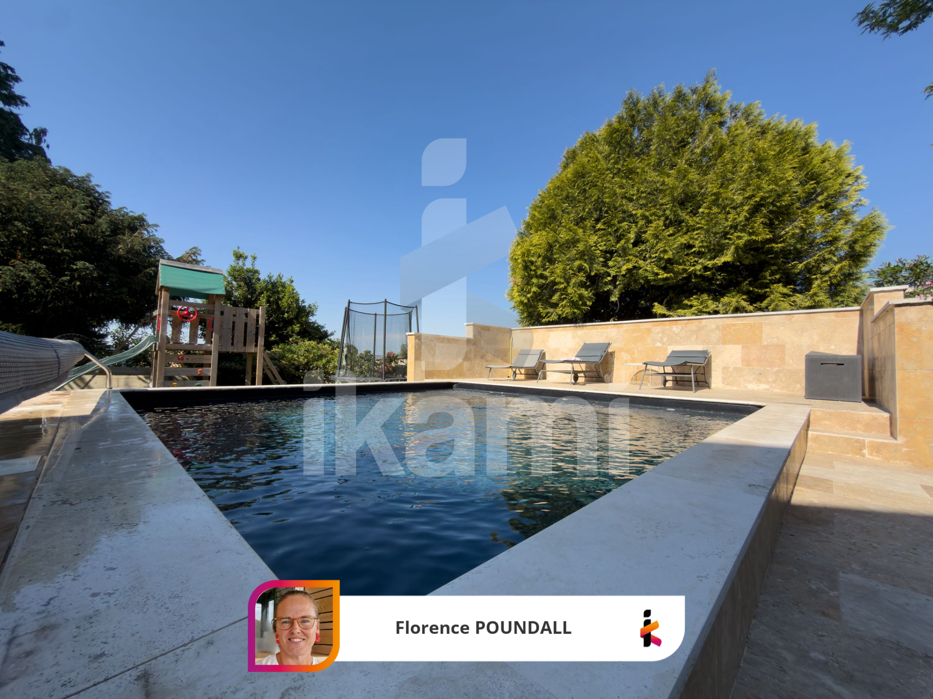 Moras-en-Valloire, maison de 226 m2 avec 6 chambres sur terr