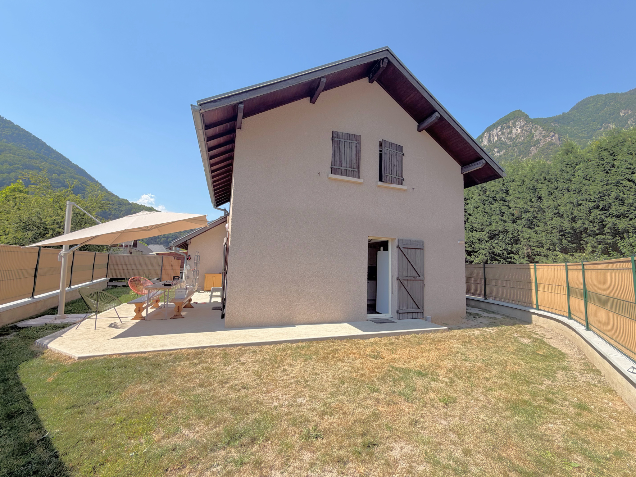 Exclusivité : Rénovation de qualité maison 3 chambres à Epie