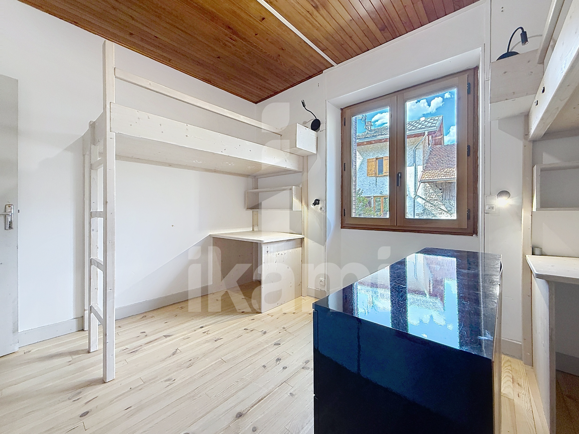 BELLECOMBE MAISON 2 APPARTEMENTS 4 CHAMBRES GARAGE & J