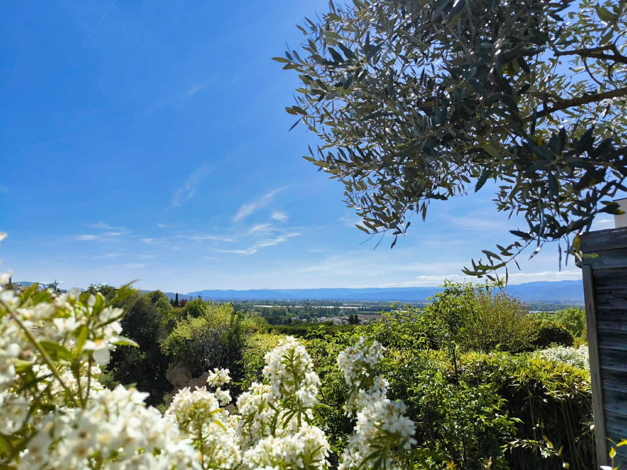 ETOILE. VUE DOMINANTE SUD-OUEST 141.20 m2 4 CHAMBRES  PARCEL
