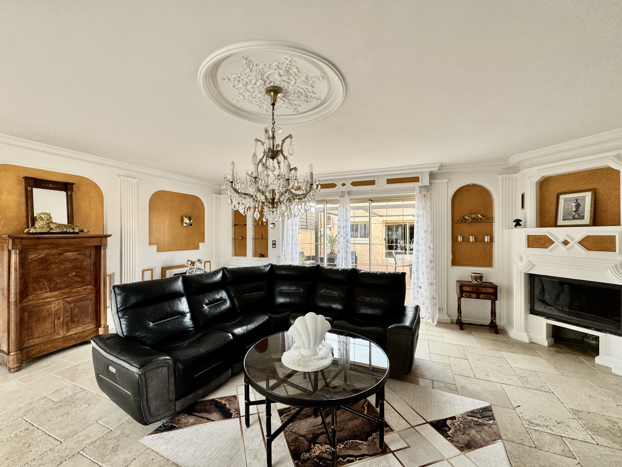 Magnifique Maison 6 Pièces avec terrasse et garage à Saint-P